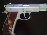 ACİL SAHİBİNDEN Ruhsatlı tertemiz kaplamalı CZ75- B