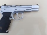 KAMU EMEKLİSİNDEN SIFIR AYARINDA AZ KULLANILMIŞ 1995 MODEL MAT KROM CZ 75 B