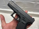 Askeri personelden glock 19