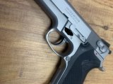 SMITH WESSON 5906