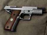 Sıfır Sig sauer P226 Stainless Engraved