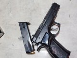 Acil satlık cz75