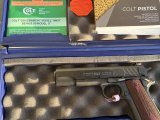 COLT 1911 GOVERNMENT 45 ACP
