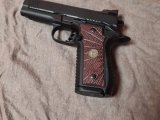 Yargı Mensubundan kutusunda ve çantalı Wilson Combat EDC X9