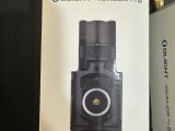 Dünyanın en iyilerinden biri OLIGHT Baldr Pro 1350 Lümen Manyetik USB Şarj Edilebilir Taktik El Feneri, Yeşil lazer